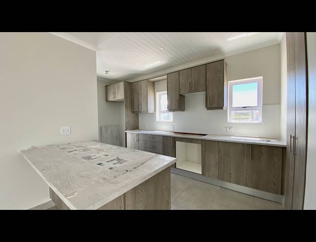 3 BEDROOM HOUSE FOR SALE IN ATLANTIC SANDS PRIVATE ESTATE